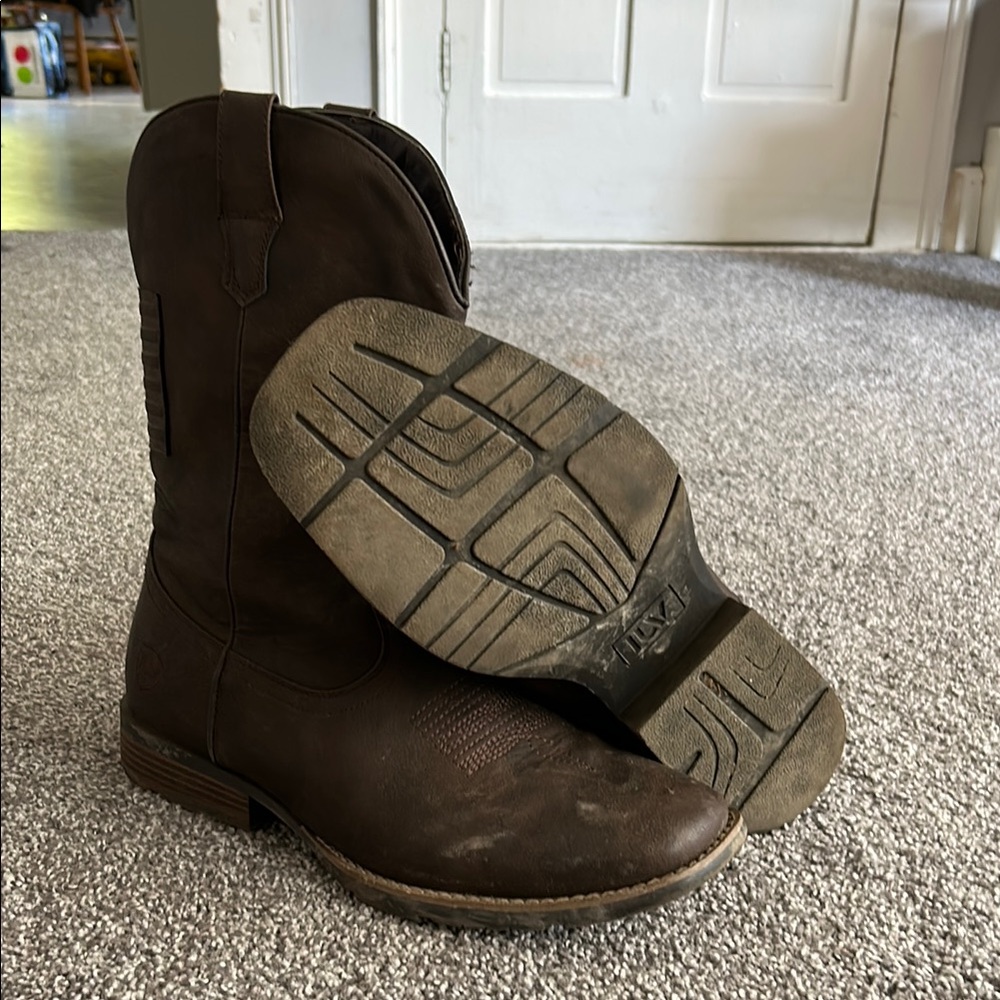 Men's Brown cowboy boots
